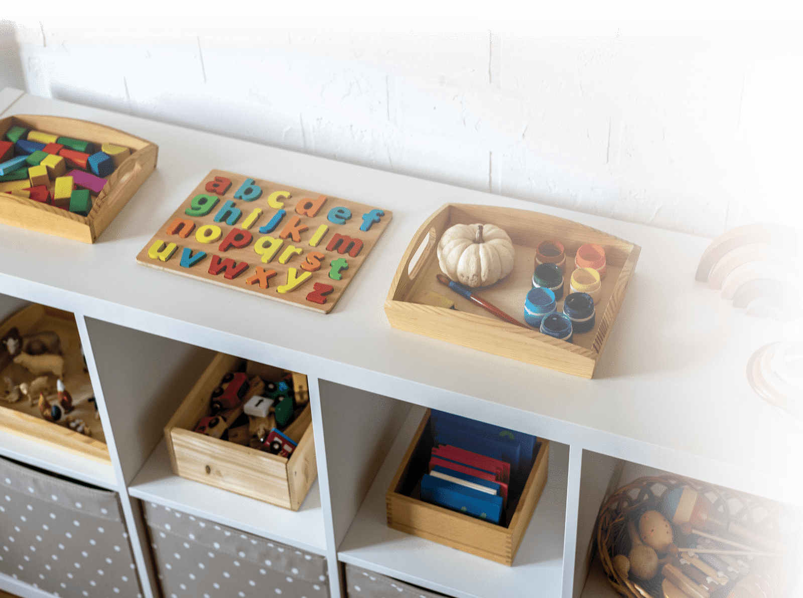 Kid storage shelf with toys and puzzles